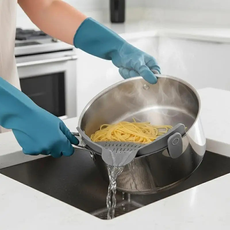 Clip-On Pot Strainer